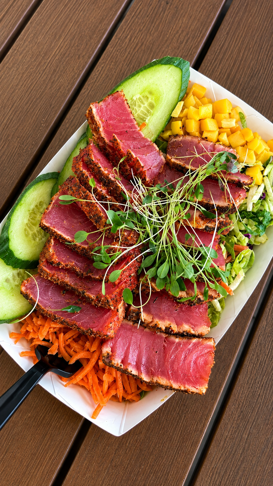 Seared ahi tuna bowl at Celebration Park Naples